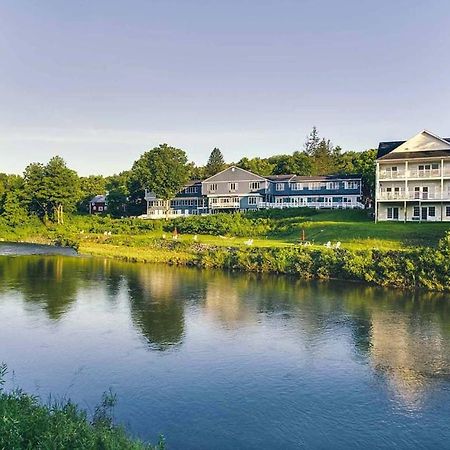 The Shire Woodstock Hotell Exteriör bild