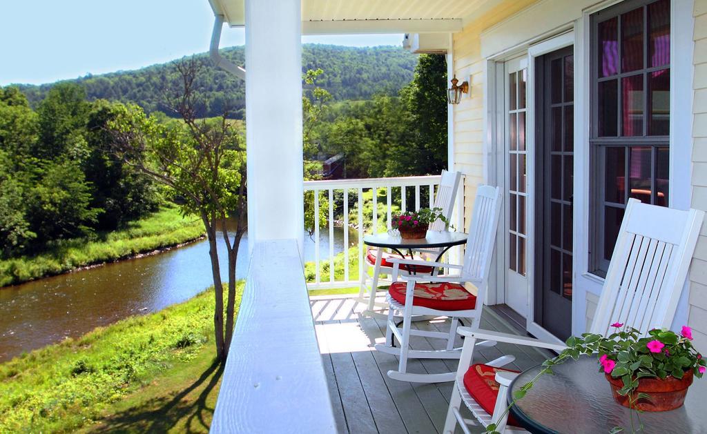 The Shire Woodstock Hotell Exteriör bild